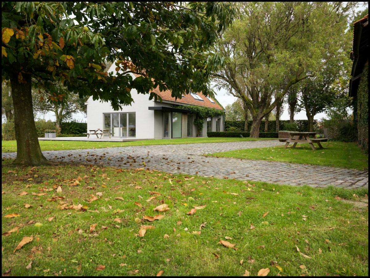 Rooseboom22 Acomodação com café da manhã Aartrijke Exterior foto